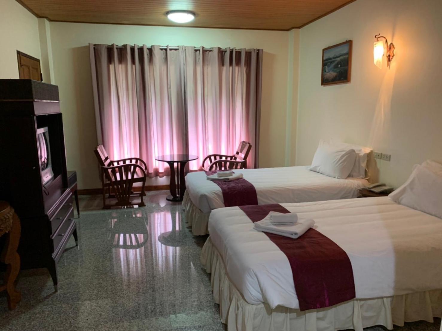 Tak Andaman Resort&Hotel Exterior foto