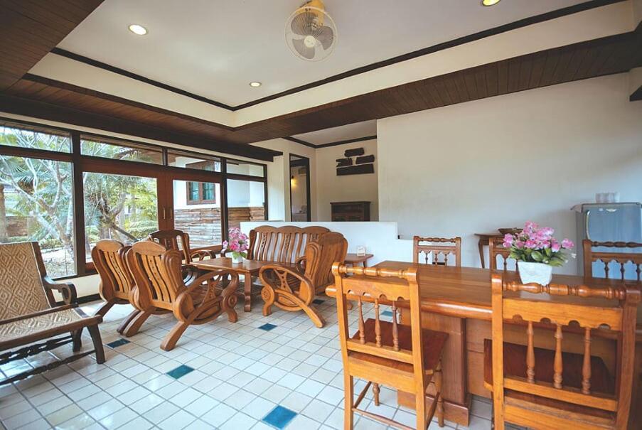 Tak Andaman Resort&Hotel Exterior foto