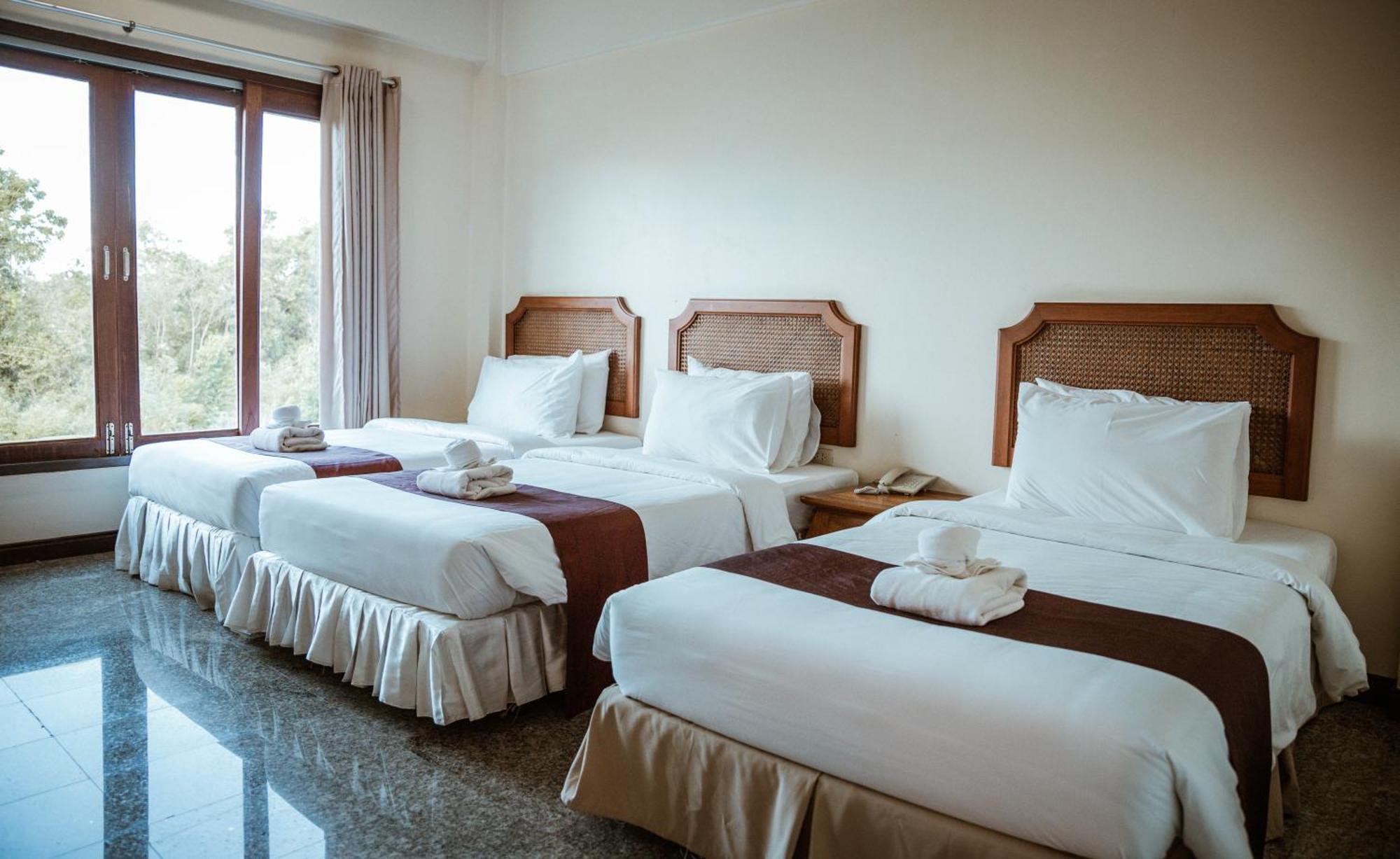 Tak Andaman Resort&Hotel Exterior foto